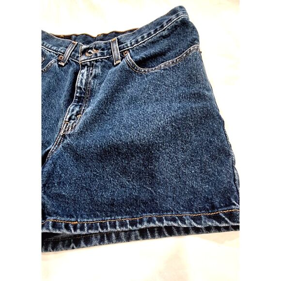 Vintage Girls Womens Levi's High Waist Jean Shorts Classic Blue Red Tab Sz 9 Jr. - Picture 2 of 11